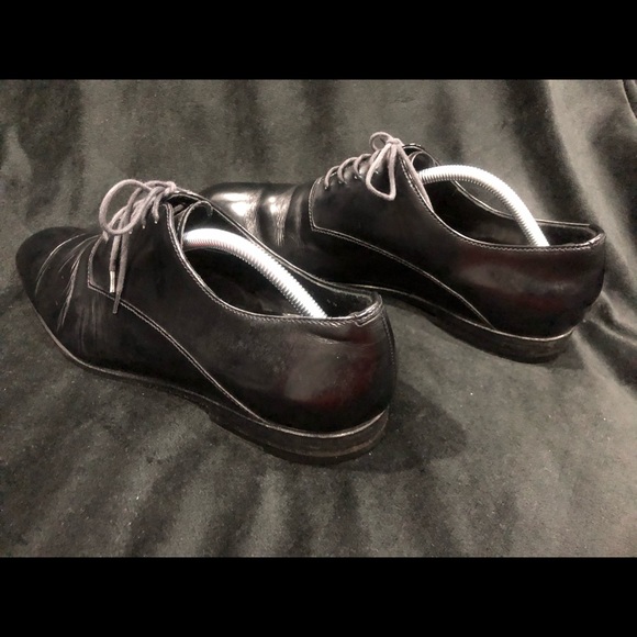 - Prada Dress Shoes Patent Leather 8.5 (shows 6.5 for overseas size) - Picture 3 of 5